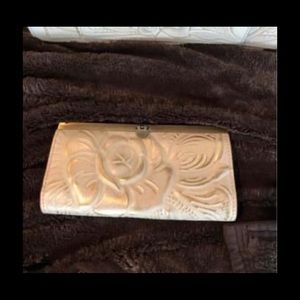 Patricia Nash winter white leather wallet